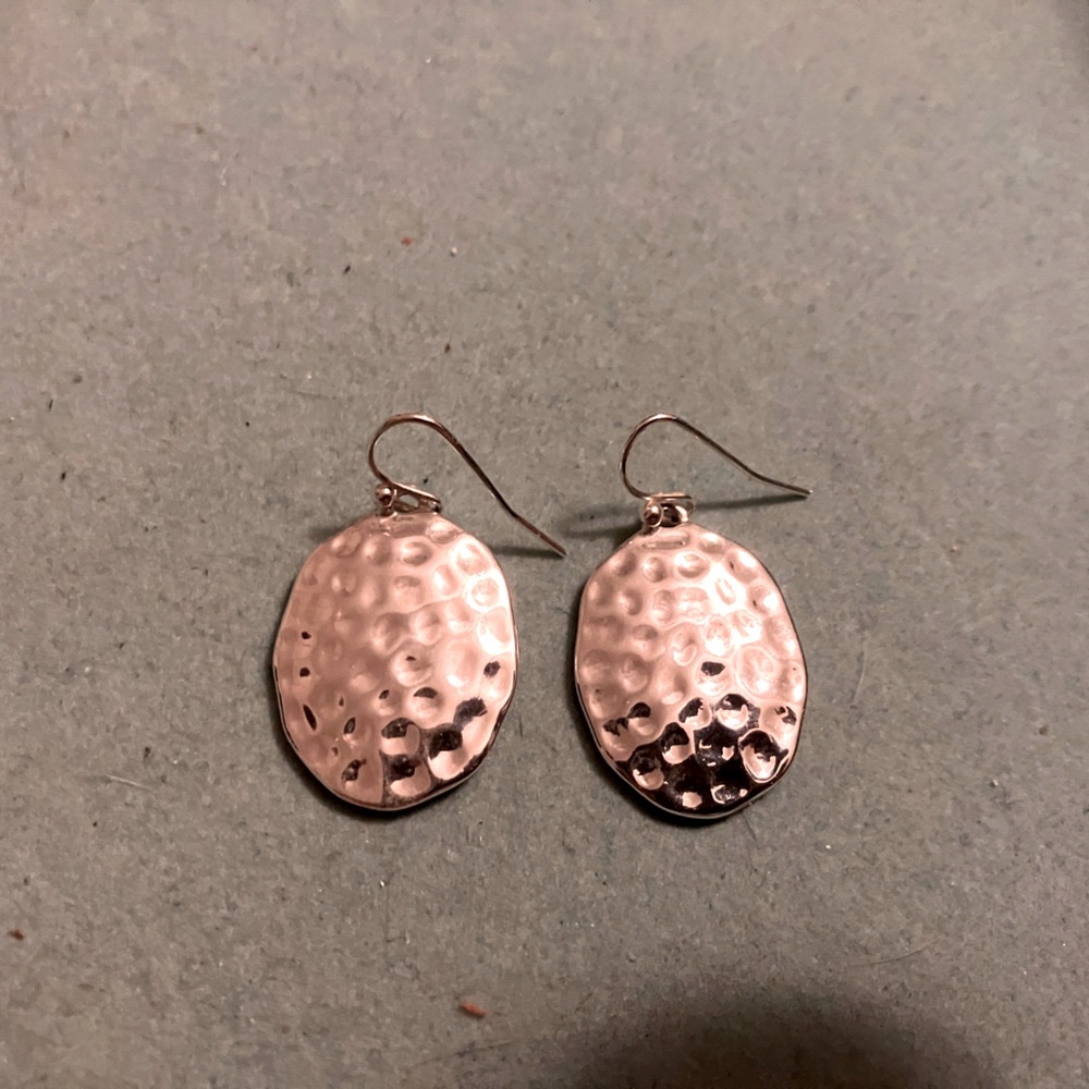 Designer silver earring